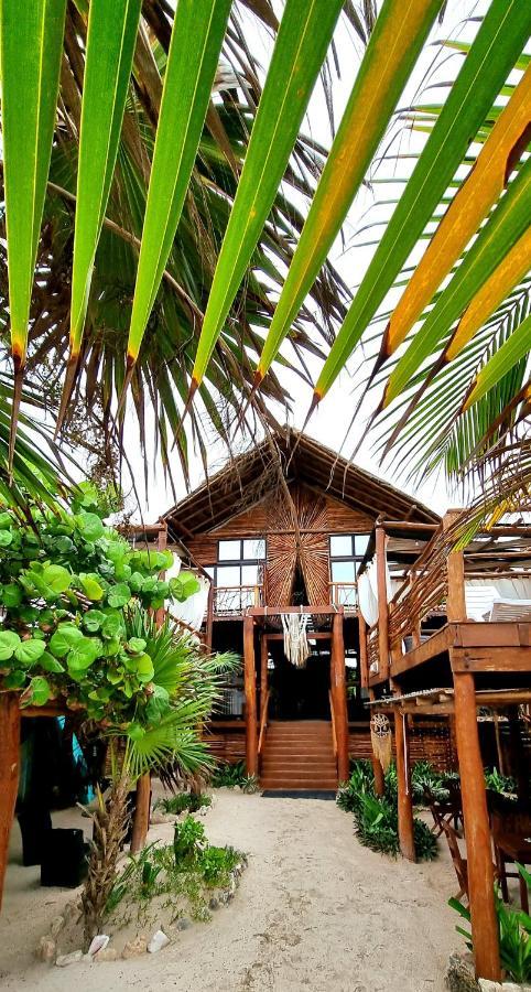 Casa Hayhu Hotel Mahahual Exterior photo